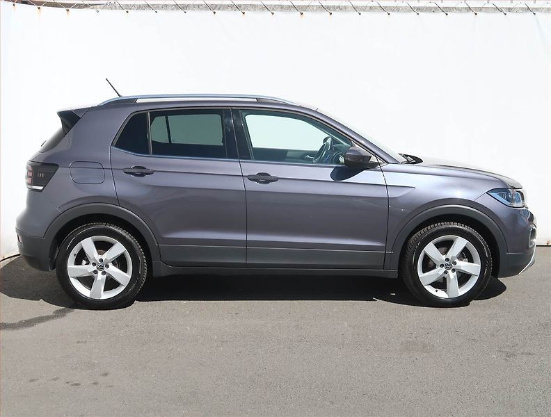 Volkswagen T-Cross (2022) Style 1.0 TSI - fotka 6 z 19