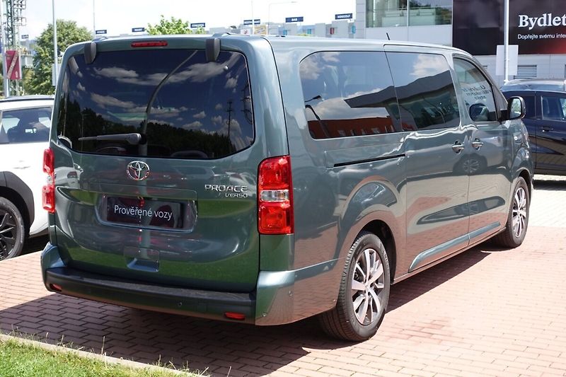 Toyota ProAce Verso 2.0 Diesel 144 6 MT 5D L2 Fami - fotka 4 z 33