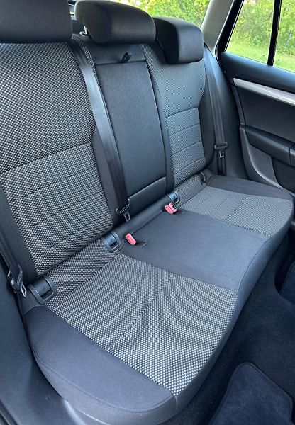 Škoda Octavia (2014)  III COMBI 1.6 TDI 2014 77KW - fotka 21 z 23