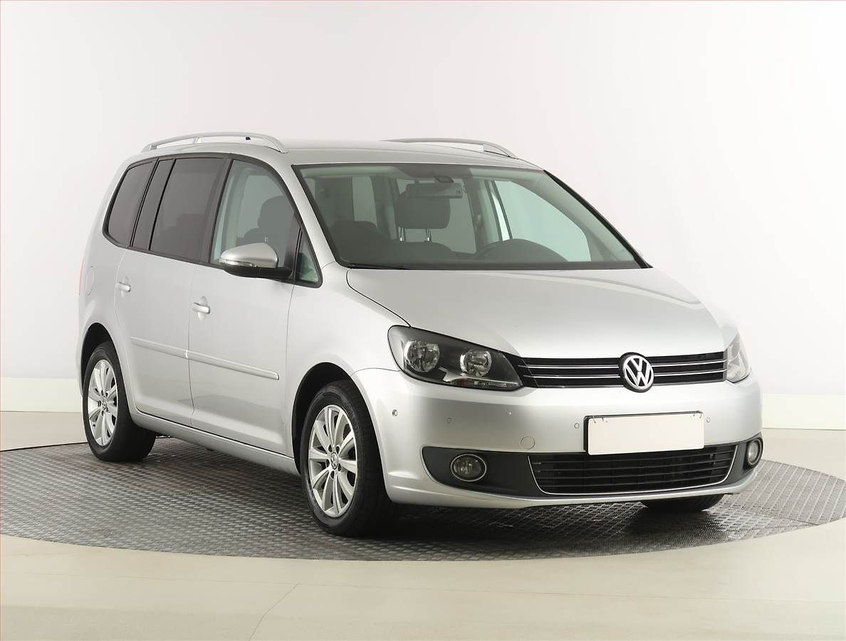 Volkswagen Touran 1.6 TDI, 7 míst, Serv.kniha