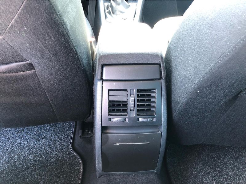 Škoda Octavia Combi 1.4 TSI - fotka 22 z 30