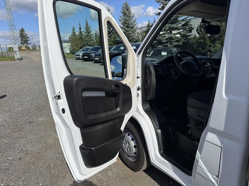 Peugeot Boxer 2.2,8p.,čelo,klima,temp.,DPH - fotka 22 z 46