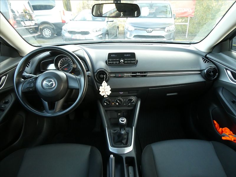 Mazda CX-3 2,0 Skyactiv-G120 Revolution - fotka 25 z 37