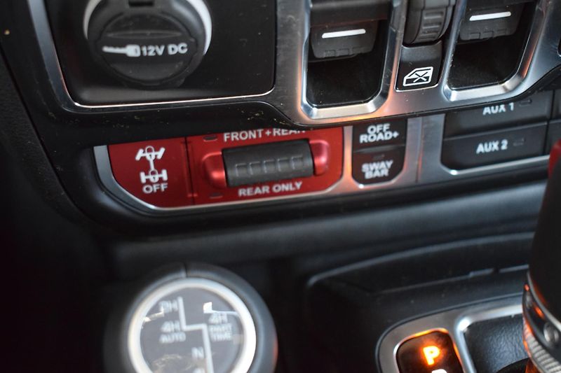 Jeep Wrangler (2024) Rubicon/Expedice/Naviják/Ledni - fotka 29 z 72