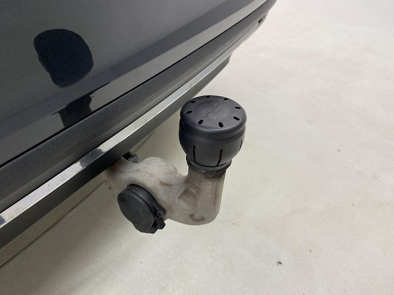 Volvo V60 D4 INSCRIPTION AUT REZERVACE - fotka 33 z 47