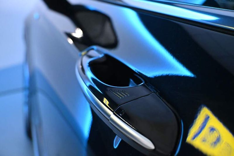 Ford Mondeo (2022) 2.0 VIGNALE 140 KW LED Tažné 8 - fotka 27 z 43