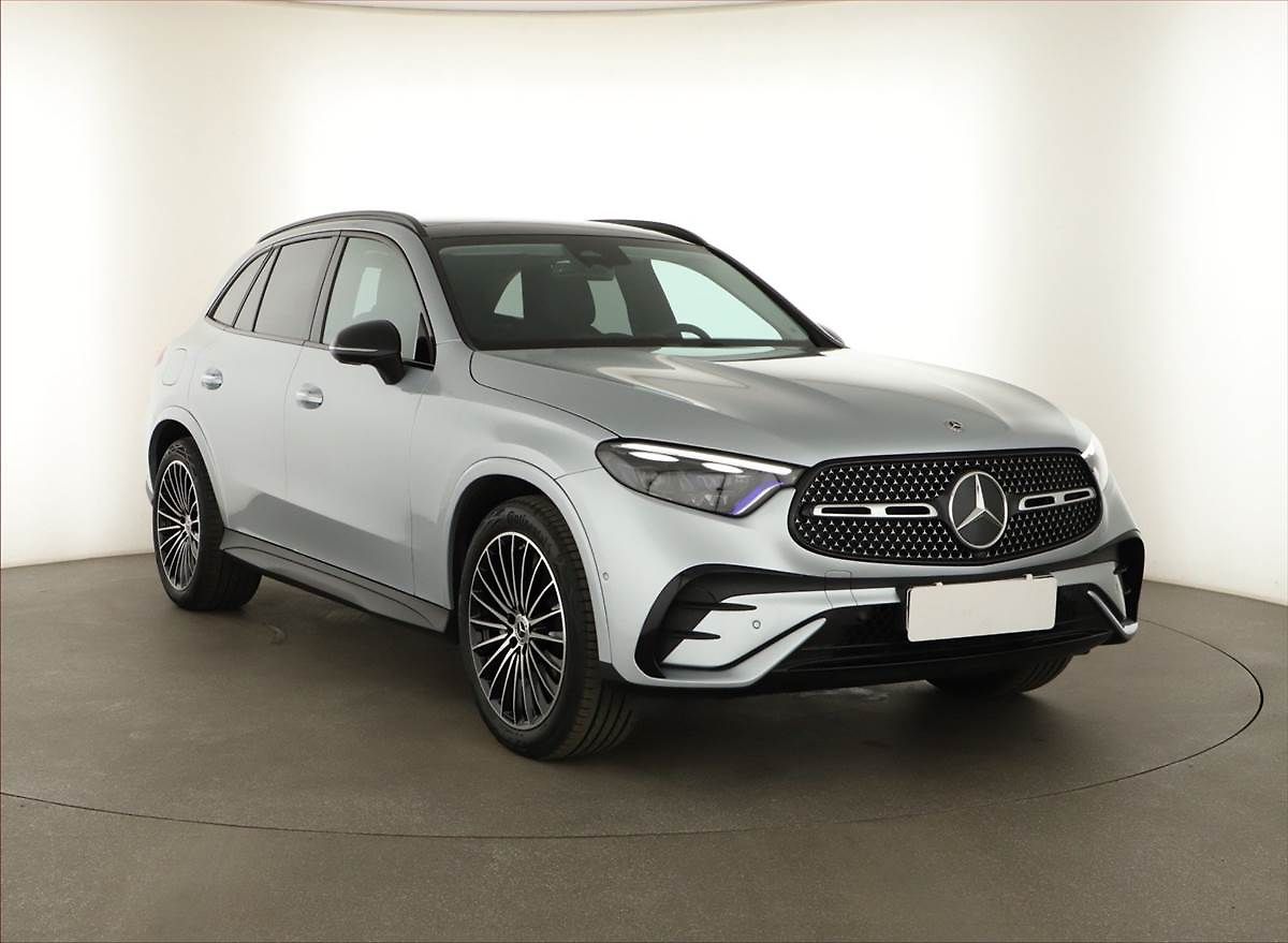Mercedes-Benz GLC 200 4MATIC, AMG Line