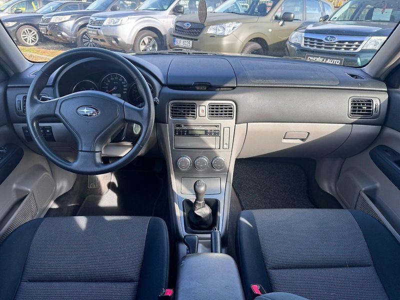 Subaru Forester (2005) 4X4 2,0i 116 KW TAŽNÉ - fotka 18 z 43