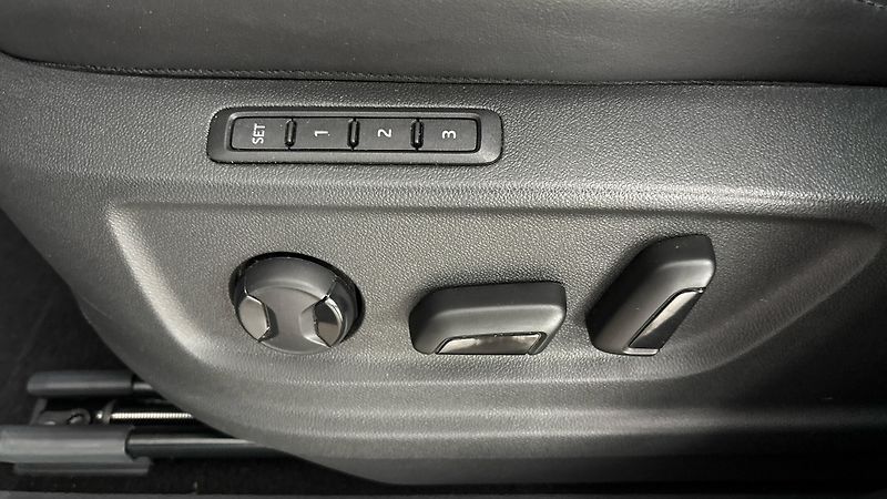 Škoda Kodiaq 2.0 TDI DSG 4x4 L&K - fotka 22 z 32