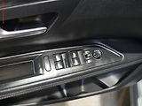 Peugeot 5008 (2020) 1.5 HDi, AT - náhled 12