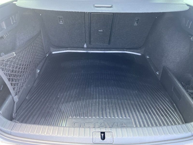 Škoda Octavia (2022) Combi 2.0 TDI 4x4 DSG Style+ - fotka 30 z 39