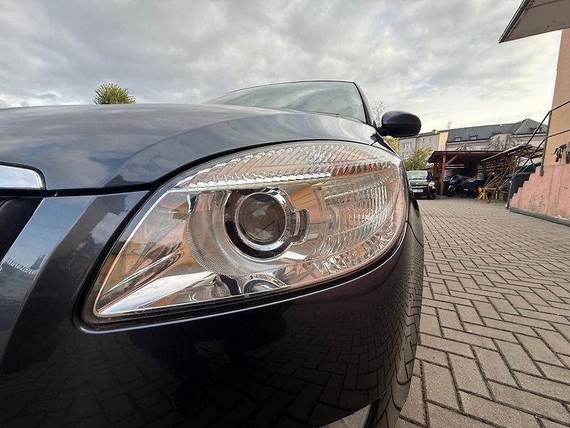 Škoda Fabia (2009) II 1.4 16V - Top stav ! - fotka 10 z 21