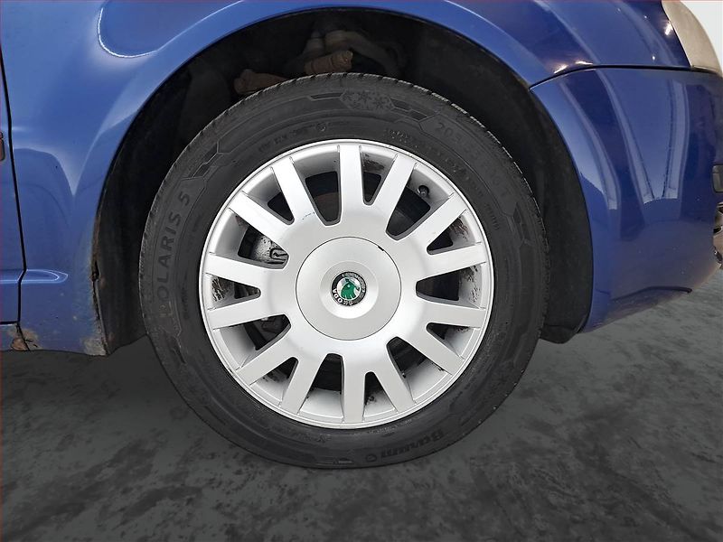 Škoda Superb (2004) 1.8T, po STK, jezdí výborně - fotka 15 z 16