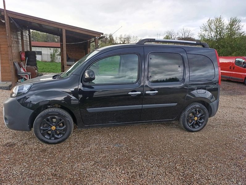 Renault Kangoo (2018) 1.2 Tce ECO 2x b.dveře - fotka 3 z 16