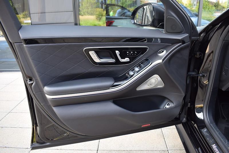 Mercedes-Benz Třídy S (2023) S400d AMG L 4M/360/Masáže/HUD/ - fotka 13 z 56