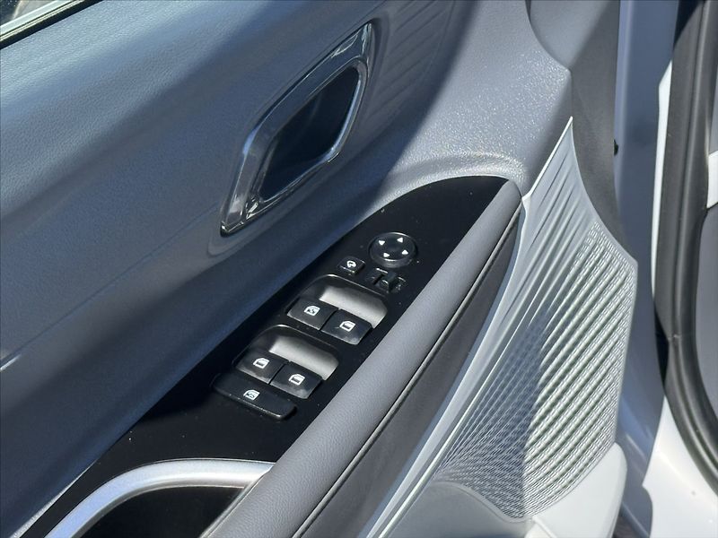Hyundai Bayon 1,0 T-GDI 74kW Style - fotka 6 z 26