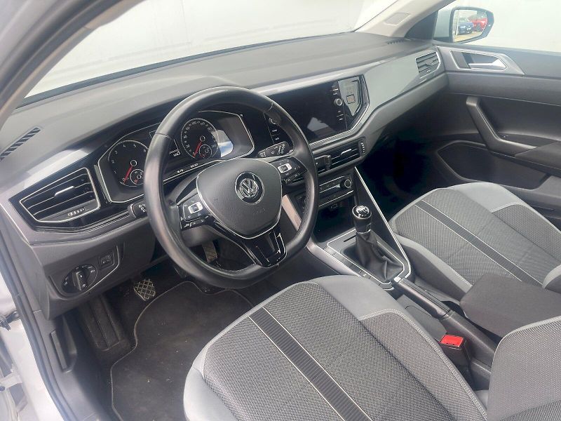 Volkswagen Polo (2019) Highline 1,0 TSI 70kW - fotka 6 z 20