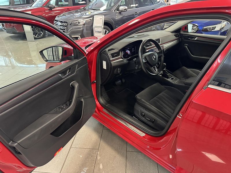 Škoda Superb 2.0TDI 4x4 DSG StylePlus - fotka 12 z 50