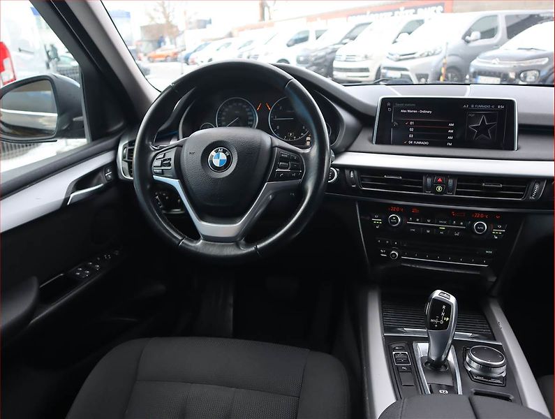 BMW X5 (2017) sDrive25d, Automat, Serv.kniha - fotka 7 z 21