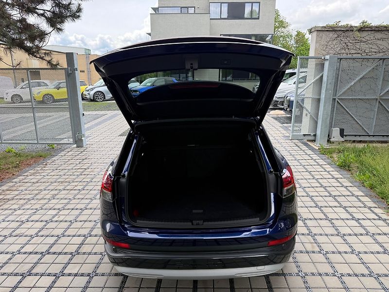 Audi Q4 e-tron 40 e-tron  REZERVACE - fotka 31 z 36