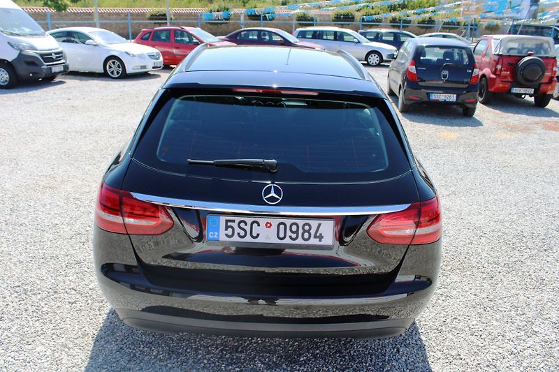 Mercedes-Benz Třídy C (2016) C220CDI NAVI LED TEMPOMAT ALU - fotka 6 z 16