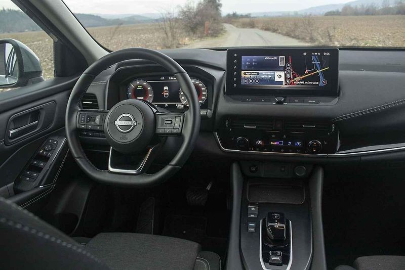 Kdysi byl ve svém segmentu jeden z mála, dnes si musí Nissan Qashqai poradit s početnou konkurencí.
