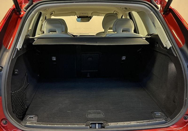 Volvo XC60 T5 AT AWD Inscription - fotka 11 z 17