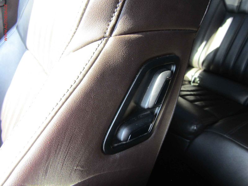 Škoda Superb (2016) 2.0 TDI 4x4, ČR, DSG, bixen - fotka 12 z 25