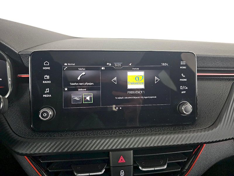 Škoda Kamiq (2025) 1.5TSI 110kW DSG MONTE CARLO T - fotka 19 z 33