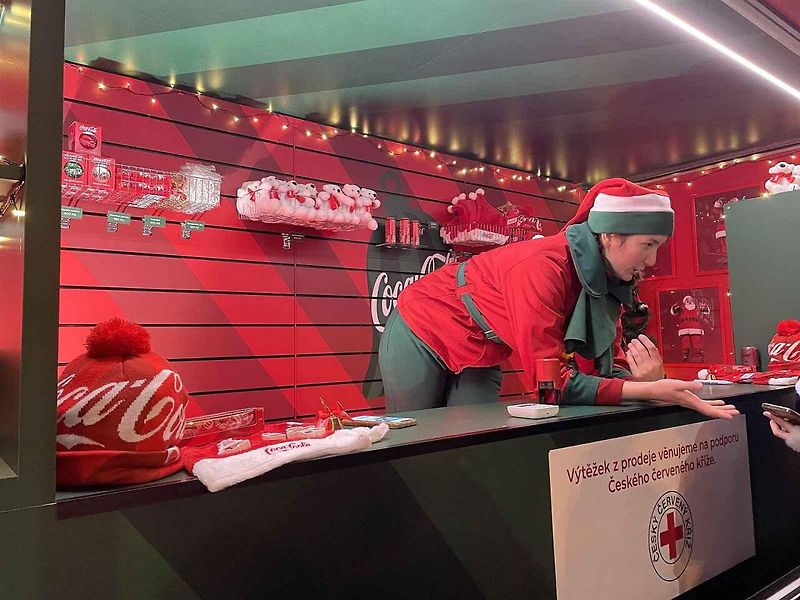 Vánoční kamion Coca-Coly se Santou dorazil do Frýdku-Místku, prosinec 2025.