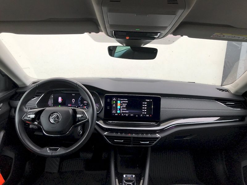 Škoda Octavia (2022) COM STY PLUS TS 4X4 140/2.0 A7 - fotka 5 z 26