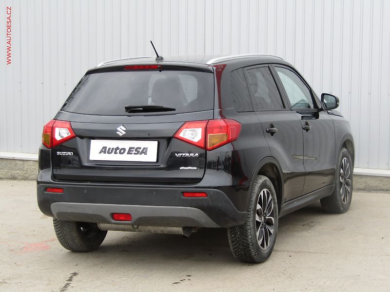 Suzuki Vitara (2016) 1.6 VVT AllGrip, Elegance - fotka 4 z 18