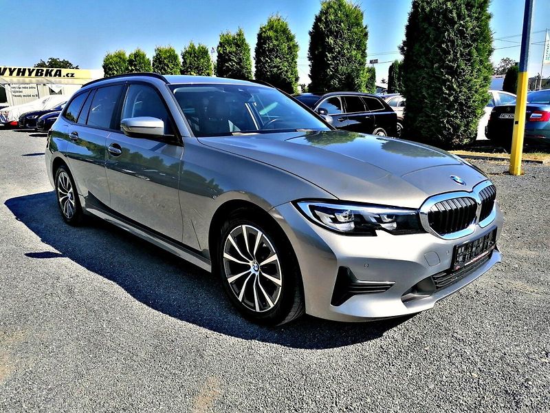 BMW Řada 3 (2022) 2.0 318D A/T Kůže - fotka 3 z 34