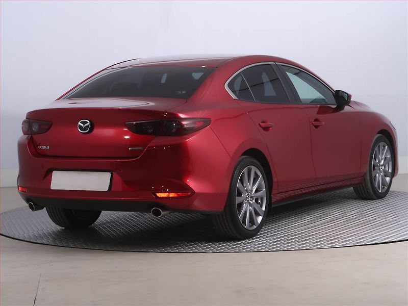Mazda 3 (2019) 2.0 Skyactiv-G - fotka 5 z 20