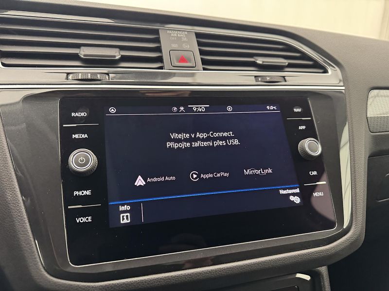 Volkswagen Tiguan 1.5Tsi*CZ*1-MAJ*LED*ACC* - fotka 31 z 46
