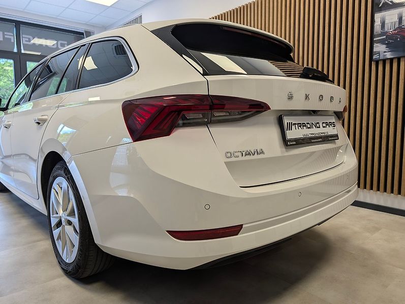 Škoda Octavia 1.5 TSI STYLE PLUS - fotka 6 z 33