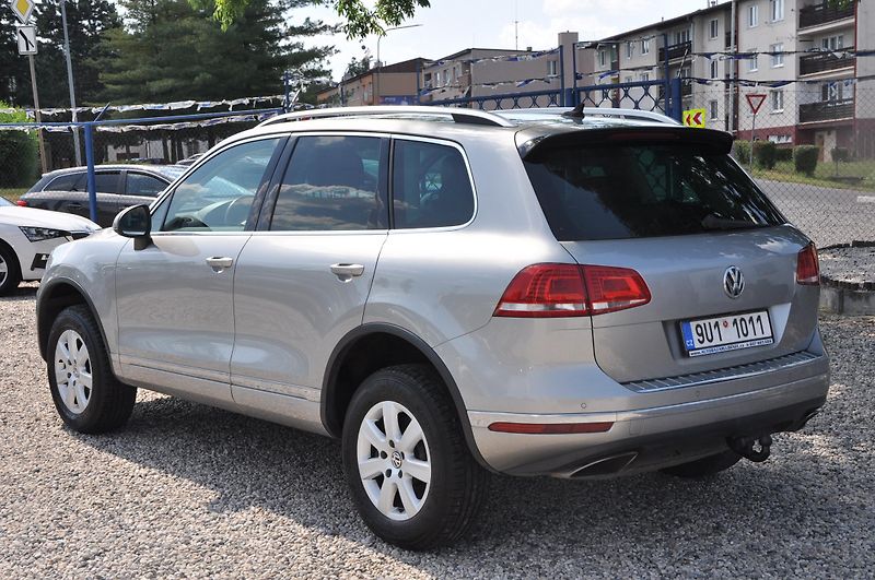 Volkswagen Touareg 3.0TDi 193kW 4x4 Automat - fotka 4 z 28