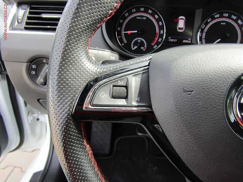 Škoda Octavia (2019) 2.0TDi, 2.maj,ČR, DSG, navi - fotka 13 z 21