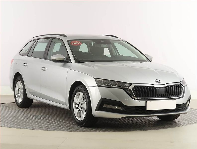 Škoda Octavia (2023) Ambition 2.0 TDI, ČR,1.maj - fotografie inzerátu