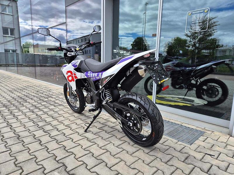 Aprilia SX 125 (2026) EU5+ - fotka 8 z 55