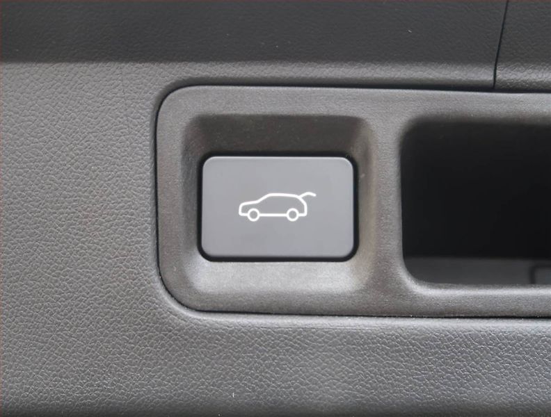 Dongfeng T5 EVO (2024) 1.5 Turbo - fotka 16 z 21