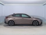 Hyundai i30 (2022) N-Line 1.5 T-GDI MHEV, ČR - náhled 6