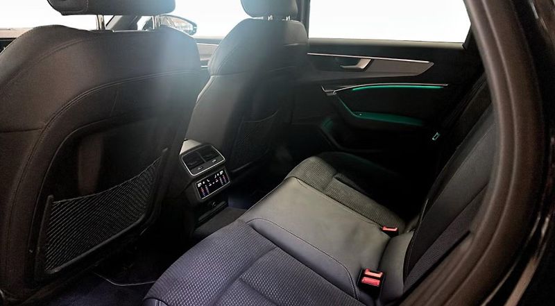 Audi A6 Avant 55 TFSI e Quattro S Line Kam. - fotka 11 z 12