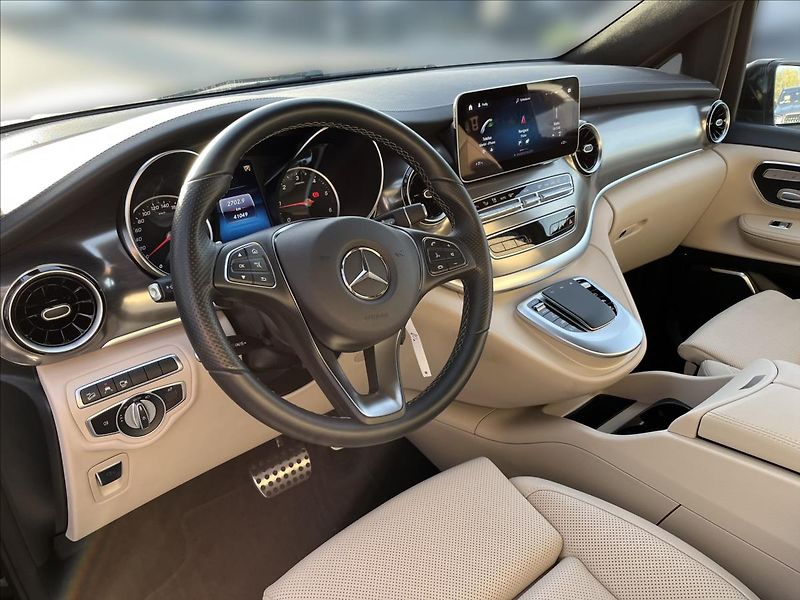 Mercedes-Benz Třídy V 300 d 4MATIC EXCLUSIVE AMG - fotka 9 z 28
