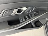 BMW Řada 3 320d 140kW*Kůže*PlnýServis*Taž - náhled 28