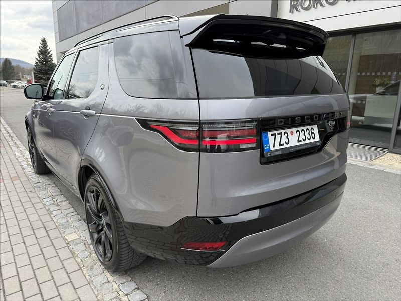 Land Rover Discovery 3,0 R-DYNAMIC SE D300 - fotka 10 z 26