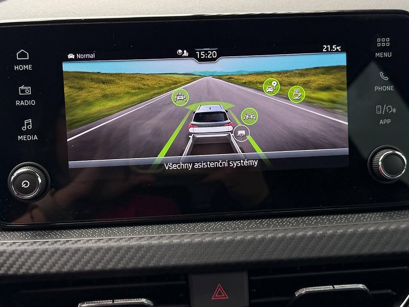 Škoda Kamiq (2026) Monte Carlo 7DSG 1,0TSI - fotka 10 z 22