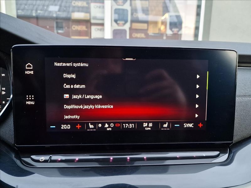 Škoda Octavia 2.0 TDI DSG Style Sport,1.Maj - fotka 34 z 49