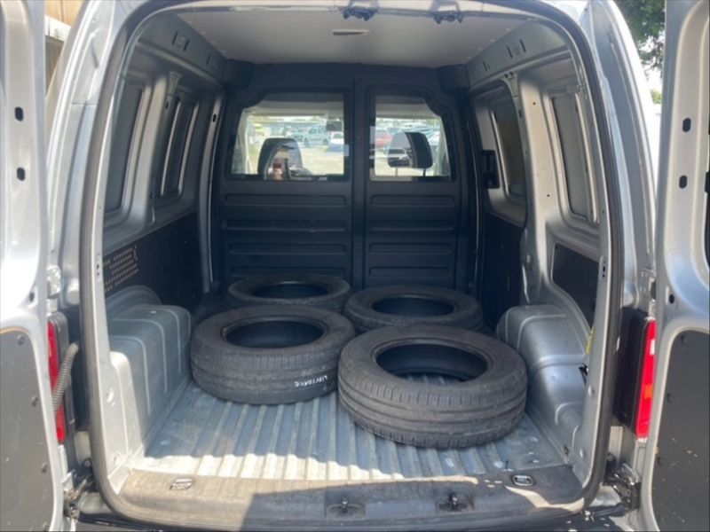 Volkswagen Caddy 2,0 TDI 55 - fotka 6 z 11