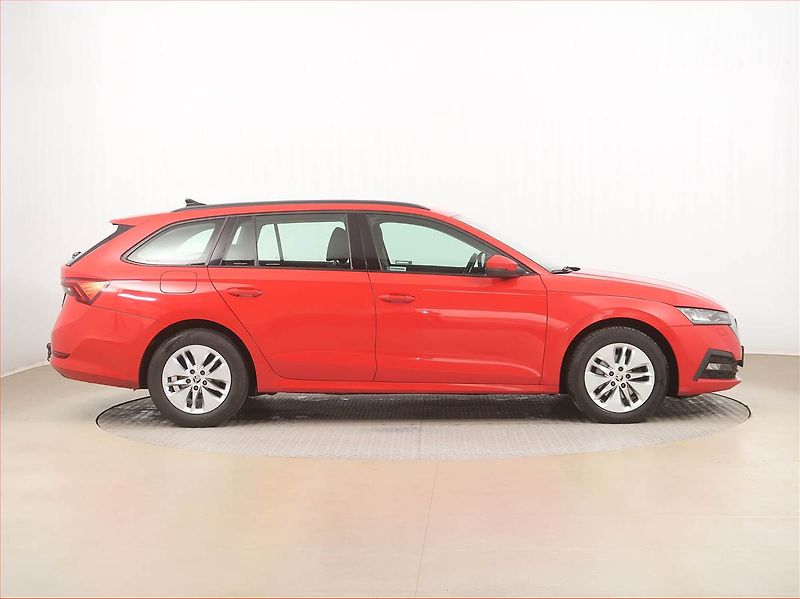 Škoda Fabia (2024) Selection 1.0 TSI, ČR,1.maj - fotka 6 z 16